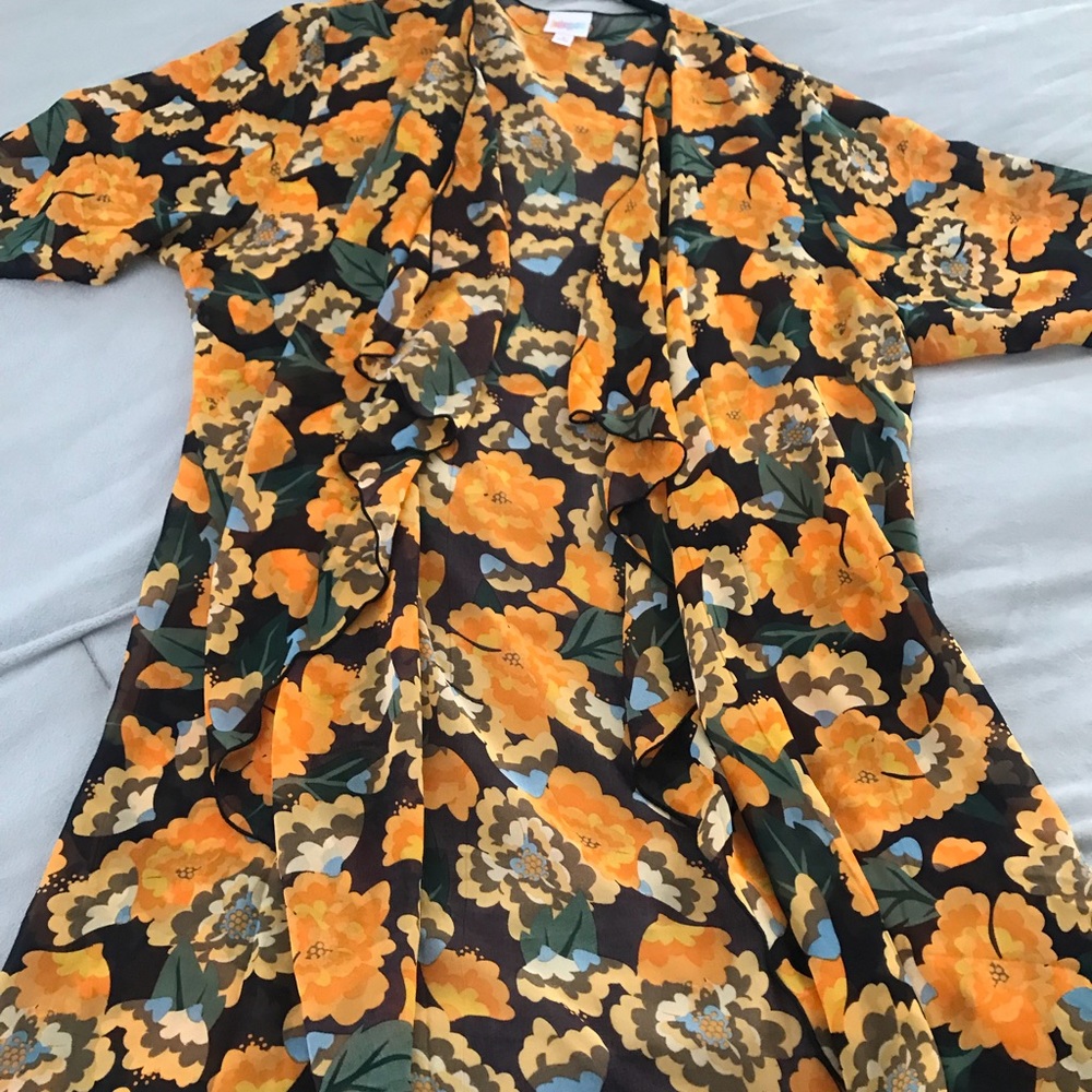 Lularoe shirley